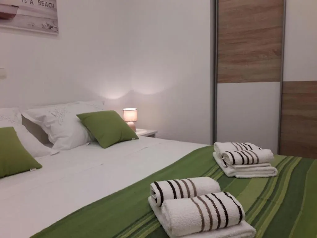 Apartament Regina Del Mare Slatine