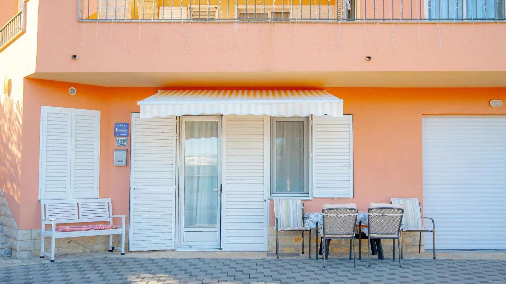 Apartament Regina Del Mare Slatine