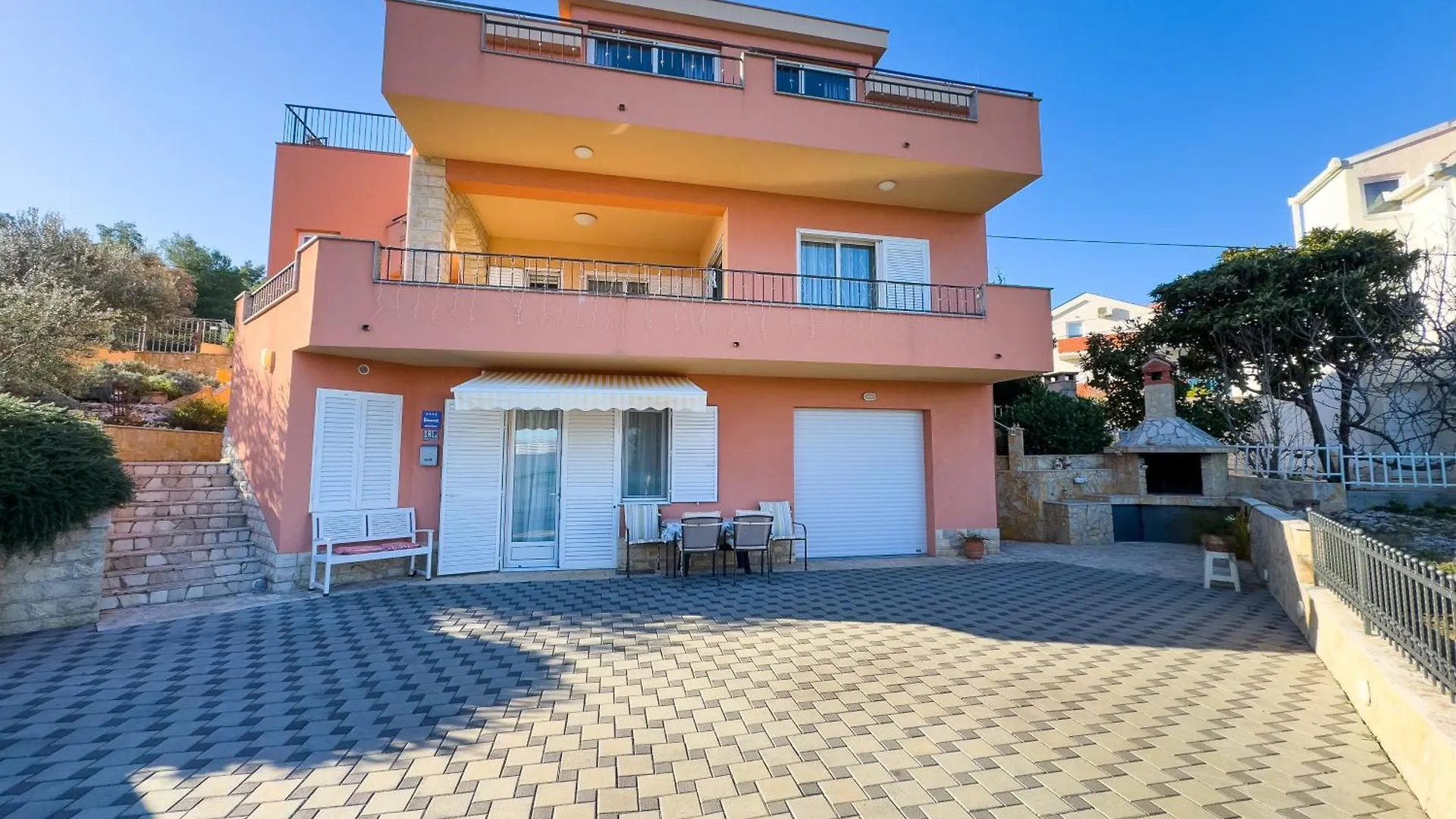 Apartament Regina Del Mare Slatine